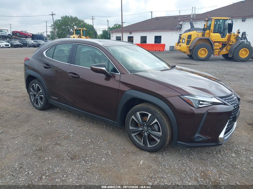 2019 Lexus Ux VIN JTHU9JBH2K2011474 IAAI salvage auction — SIDE, Salvage Title, sold $8,800 on 2026-08-30 (photo 1)