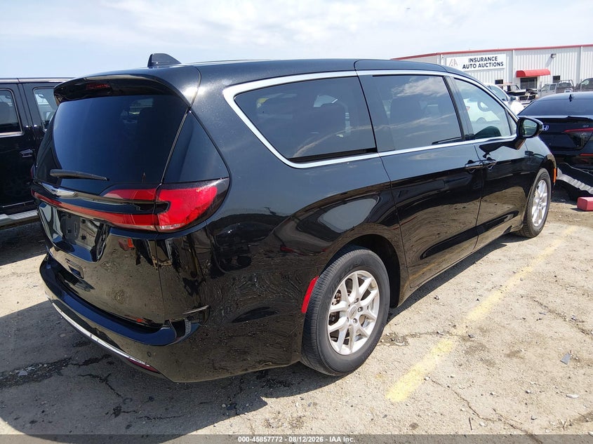 2024 Chrysler Pacifica VIN 2C4RC1BG1RR194104 IAAI salvage auction — ENGINE DAMAGE, Salvage Title, sold $11,950 on 2026-08-19 (photo 4)
