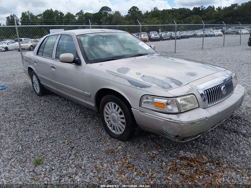 2007 Mercury Grand marquis VIN 2MEFM75V67X623502 IAAI salvage auction — NORMAL WEAR, Clear (Alabama), sold $250 on 2026-09-17 (photo 1)