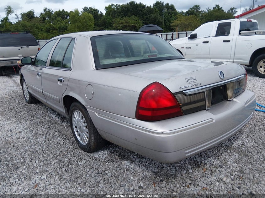 2007 Mercury Grand marquis VIN 2MEFM75V67X623502 IAAI salvage auction — NORMAL WEAR, Clear (Alabama), sold $250 on 2026-09-17 (photo 3)