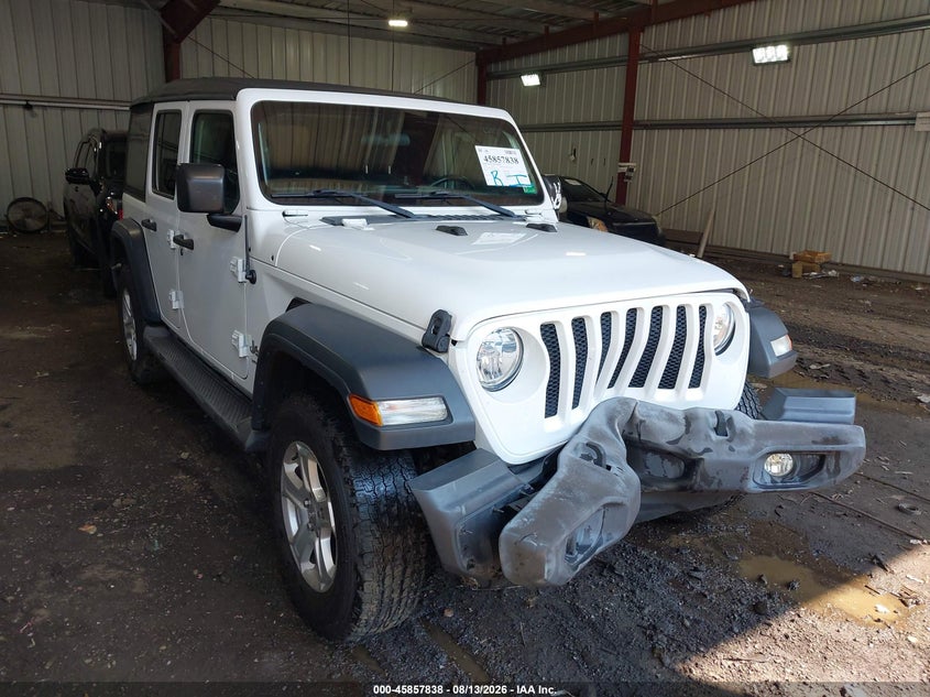 2018 Jeep Wrangler / VIN 1C4HJXDG2JW124639 — IAAI salvage auction photo