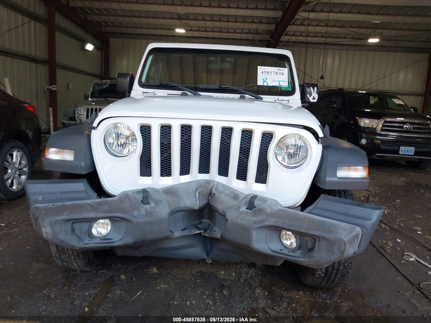 2018 Jeep Wrangler / VIN 1C4HJXDG2JW124639 IAAI salvage auction — FRONT END, Salvage Title, sold $8,500 on 2026-09-19 (photo 6)