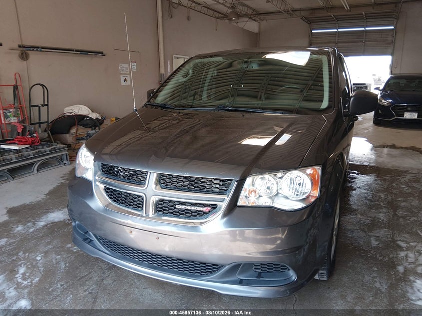 2018 Dodge Grand caravan VIN 2C4RDGBG4JR255613 IAAI salvage auction — NORMAL WEAR, Sf97 (Oklahoma), sold $9,125 on 2026-09-16 (photo 2)
