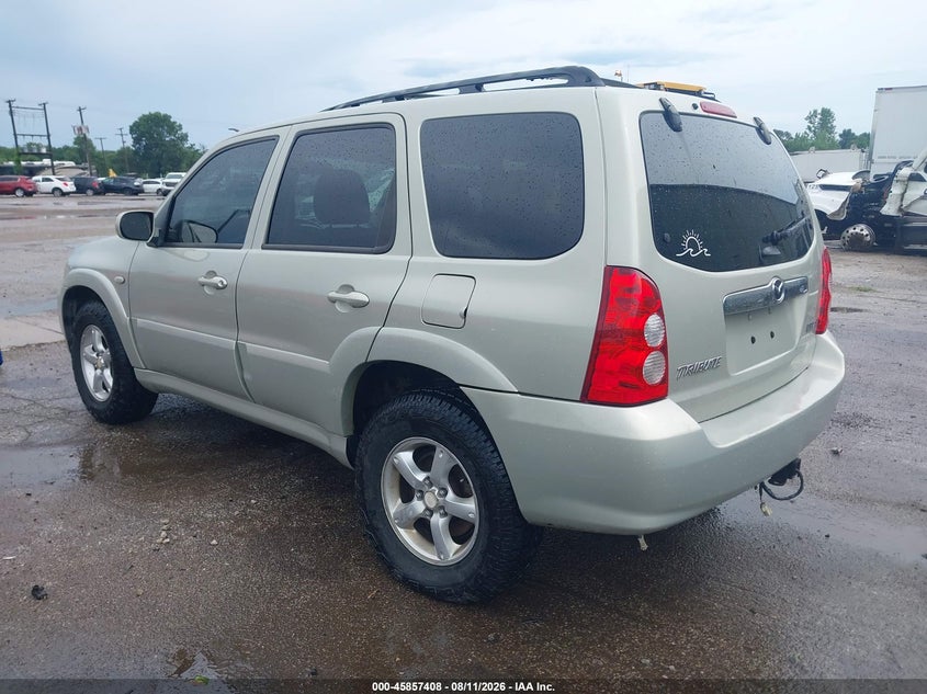 2005 Mazda Tribute VIN 4F2CZ04195KM60825 IAAI salvage auction — REAR END, Salvage (Indiana), sold $500 on 2026-08-31 (photo 3)