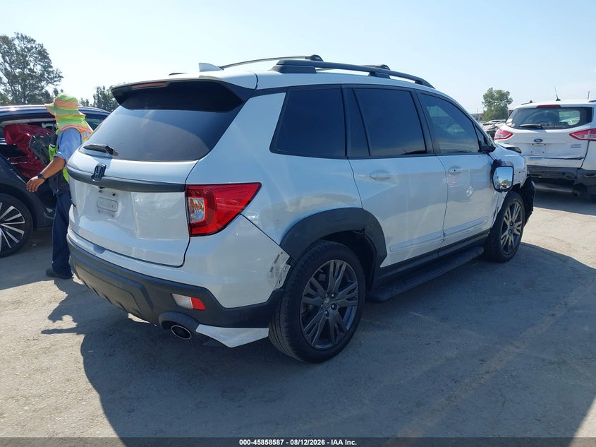 2021 Honda Passport VIN 5FNYF7H57MB007772 IAAI salvage auction — RIGHT FRONT, Wait Title, sold $7,800 on 2026-08-22 (photo 4)