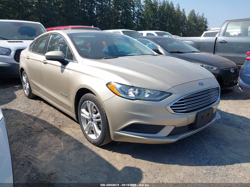 2018 Ford Fusion VIN 3FA6P0UU5JR261697 — IAAI salvage auction photo