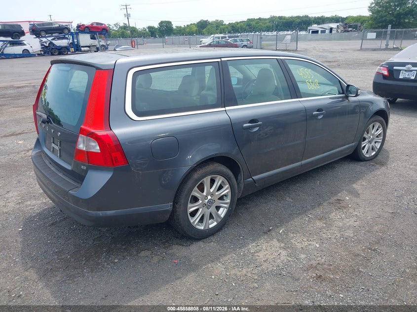 2009 Volvo V70 VIN YV1BW982391109037 IAAI salvage auction — NORMAL WEAR, Clear (Virginia), sold $1,150 on 2026-08-18 (photo 4)