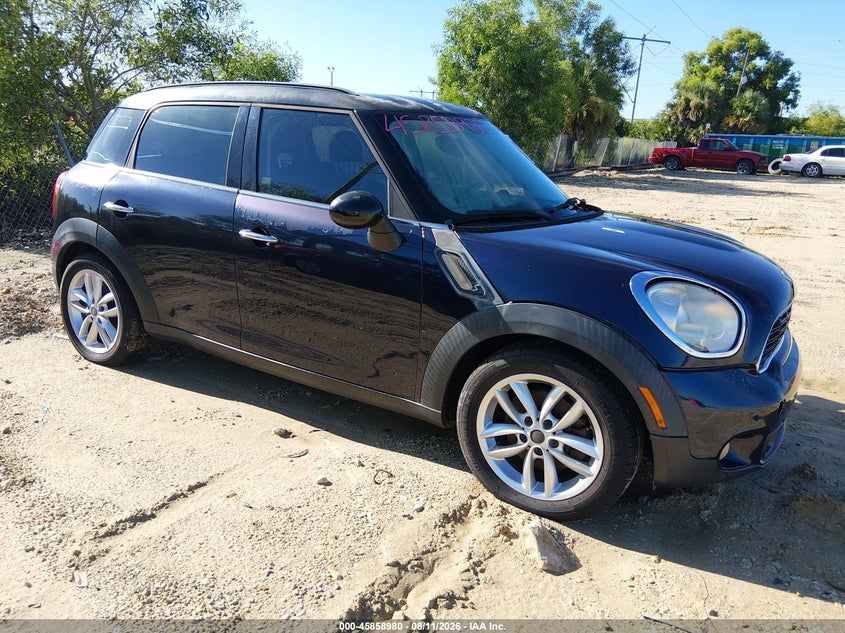 2013 Mini Countryman VIN WMWZC3C58DWP22940 IAAI salvage auction — NORMAL WEAR, Clear (Florida), sold $250 on 2026-08-22 (photo 1)