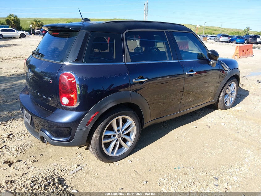 2013 Mini Countryman VIN WMWZC3C58DWP22940 IAAI salvage auction — NORMAL WEAR, Clear (Florida), sold $250 on 2026-08-22 (photo 4)