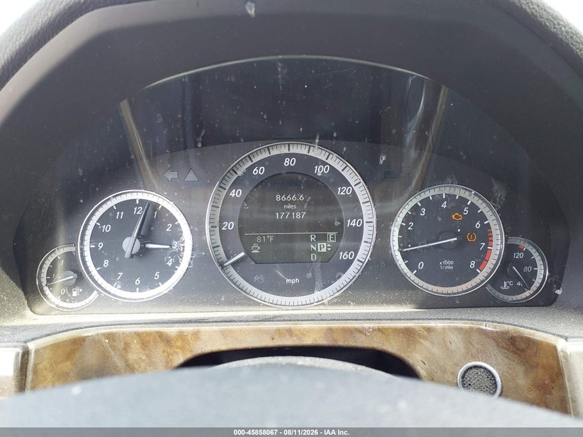 2011 Mercedes-benz E-class VIN WDDHF5GB8BA266309 IAAI salvage auction — NORMAL WEAR, Clear (Illinois), sold $1,125 on 2026-08-17 (photo 7)