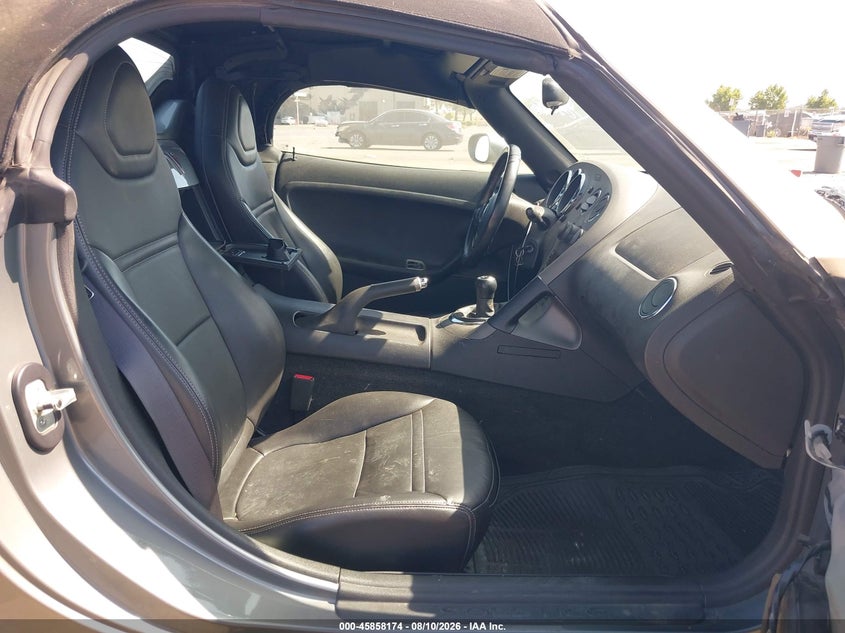 2006 Pontiac Solstice VIN 1G2MB33B86Y105443 IAAI salvage auction — NORMAL WEAR, Clear - Dealer Only (California), sold $1,000 on 2026-08-19 (photo 5)