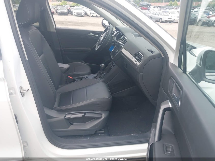 2021 Volkswagen Tiguan VIN 3VV3B7AX4MM069094 IAAI salvage auction — NORMAL WEAR, Clear (Pennsylvania), sold $11,550 on 2026-08-21 (photo 5)