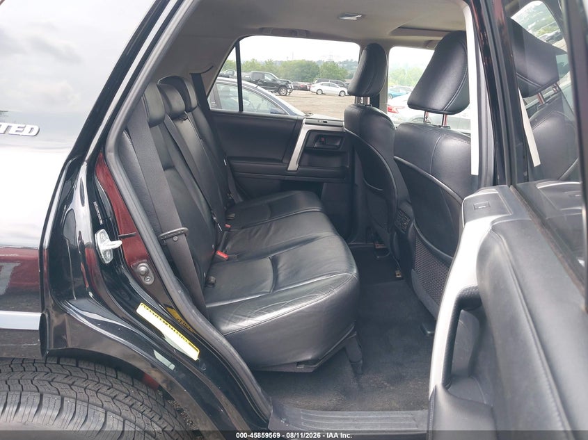 2010 Toyota 4runner VIN JTEBU5JR8A5013456 IAAI salvage auction — NORMAL WEAR, Clear (Pennsylvania), sold $10,400 on 2026-08-21 (photo 8)