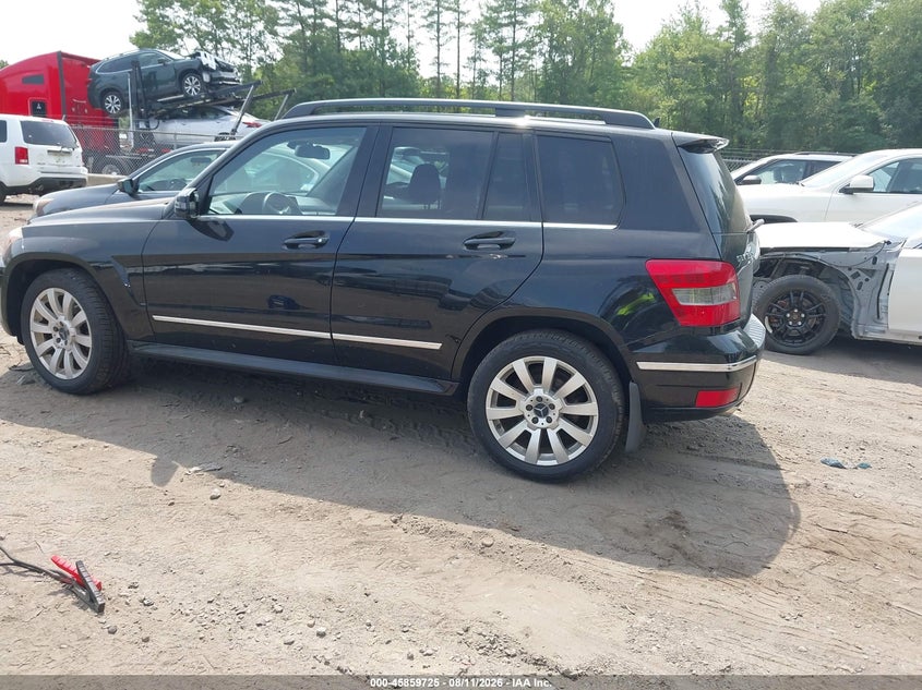 2011 Mercedes-benz Glk-class VIN WDCGG8HB6BF566706 IAAI salvage auction — NORMAL WEAR, Clear (Massachusetts), sold $1,300 on 2026-08-18 (photo 4)