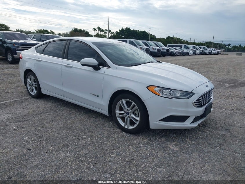 2018 Ford Fusion VIN 3FA6P0UU2JR271510 — IAAI salvage auction photo