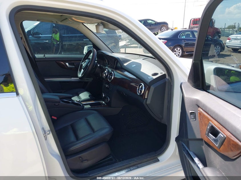 2014 Mercedes-benz VIN WDCGG8JBXEG166771 IAAI salvage auction — FRONT END, Clear (New Mexico), sold $4,100 on 2026-08-17 (photo 5)