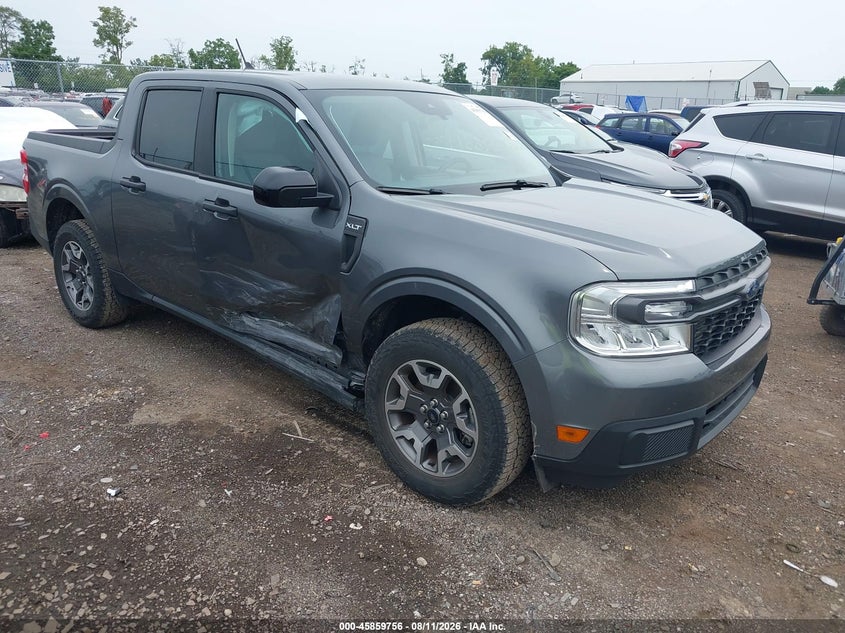 2024 Ford Maverick VIN 3FTTW8J92RRB32908 IAAI salvage auction — RIGHT SIDE, Salvage Title, sold $11,250 on 2026-09-01 (photo 1)