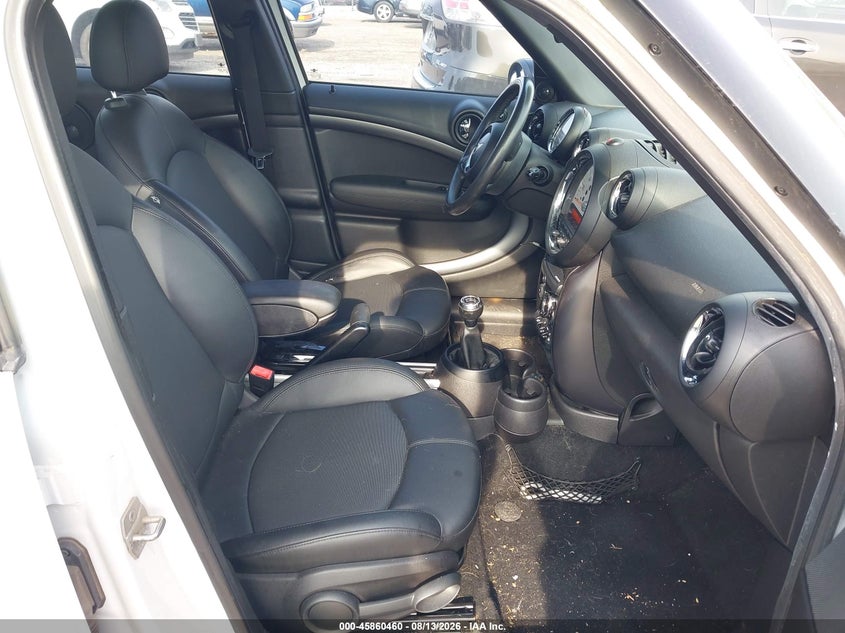 2013 Mini Countryman VIN WMWZC5C57DWM16419 IAAI salvage auction — NORMAL WEAR, Clear (Illinois), sold $1,275 on 2026-08-19 (photo 5)