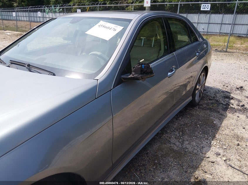 2014 Mercedes-benz E-klasse VIN WDDHF5KB8EA810786 IAAI salvage auction — NORMAL WEAR, Clear (Georgia), sold $725 on 2026-08-20 (photo 6)