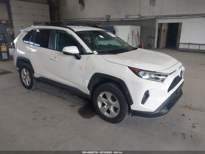 2020 Toyota Rav 4 VIN 2T3P1RFV8LC119810 — IAAI salvage auction photo
