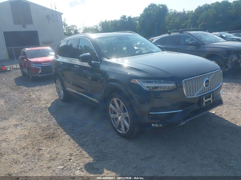 2016 Volvo Xc90 VIN YV4A22PL8G1093734 — IAAI salvage auction photo