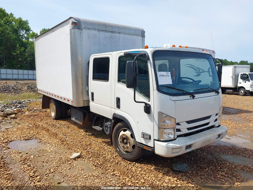 2017 Isuzu VIN JALE5J167H7901562 — IAAI salvage auction photo