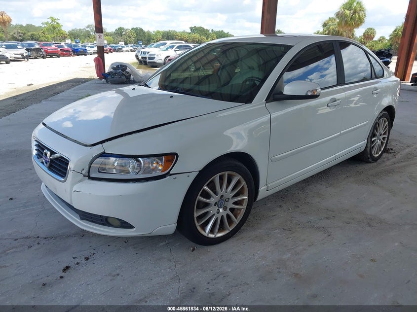 2011 Volvo S40 VIN YV1672MS4B2550669 IAAI salvage auction — NORMAL WEAR, Clear (Florida), sold $75 on 2026-08-18 (photo 2)