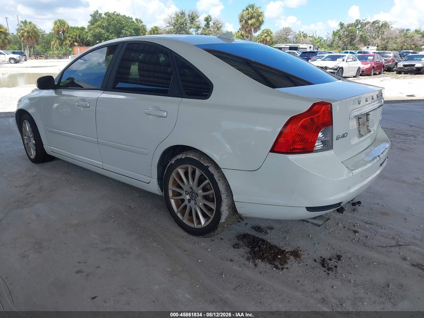 2011 Volvo S40 VIN YV1672MS4B2550669 IAAI salvage auction — NORMAL WEAR, Clear (Florida), sold $75 on 2026-08-18 (photo 3)