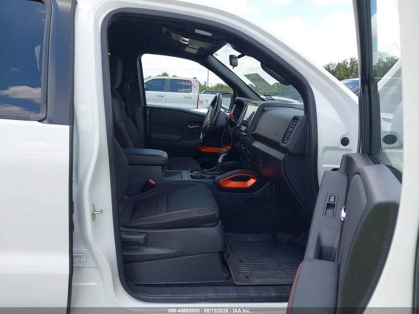 2022 Nissan Navara (frontier) VIN 1N6ED1EJXNN623747 IAAI salvage auction — REAR END, Salvage Title, sold $11,800 on 2026-09-05 (photo 5)