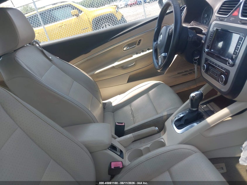 2012 Volkswagen Eos VIN WVWBW7AH4CV002569 IAAI salvage auction — NORMAL WEAR, Salvage (South Carolina), sold $775 on 2026-08-18 (photo 5)