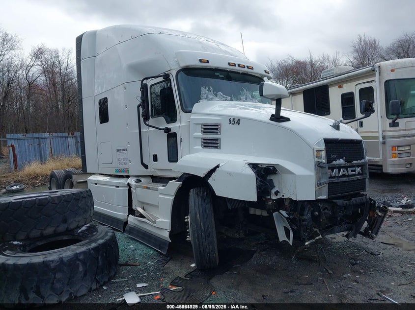 2020 Mack Anthem VIN 1M1AN4GY0LM013854 — IAAI salvage auction photo