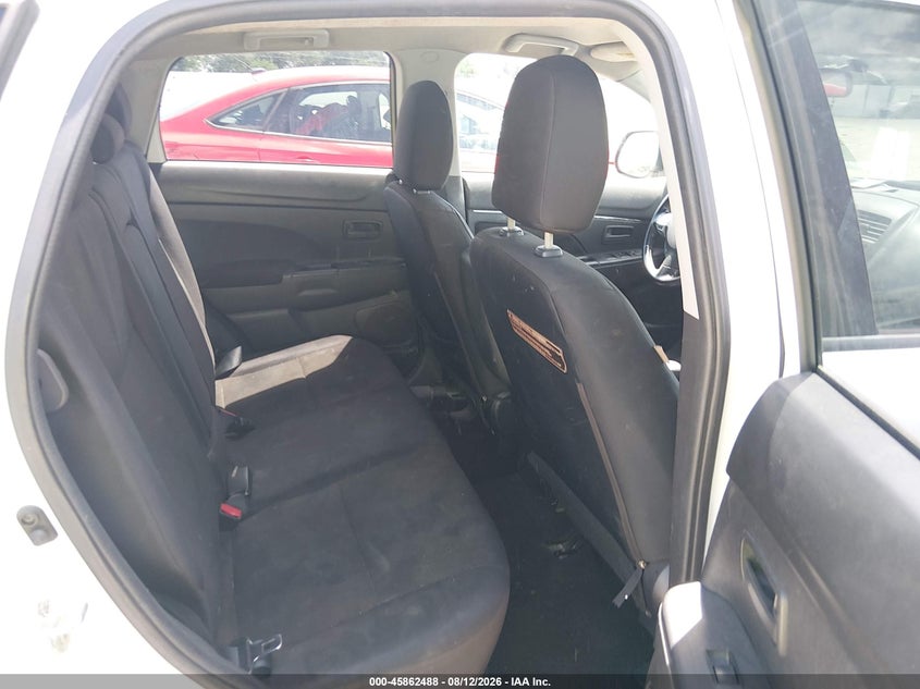 2013 Mitsubishi Outlander VIN 4A4AP3AU2DE015927 IAAI salvage auction — REPOSSESSION, Salvage Title, sold $1,600 on 2026-09-04 (photo 8)
