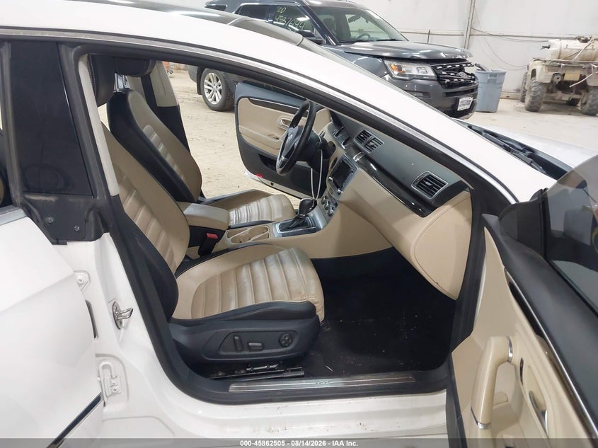 2014 Volkswagen Passat cc VIN WVWRP7AN3EE504607 IAAI salvage auction — HAIL, Salvage (Pennsylvania), sold $1,050 on 2026-08-20 (photo 5)
