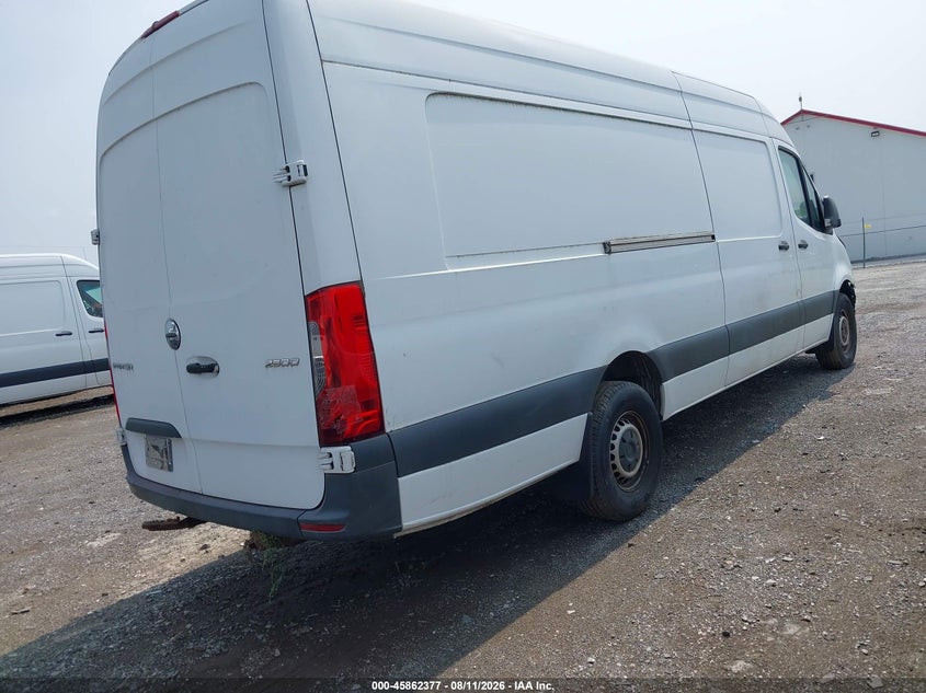 2019 Freightliner Sprinter 2500 VIN WDRPF1CD4KP160393 IAAI salvage auction — FRONT END, Clear (Pennsylvania), sold $12,050 on 2026-08-26 (photo 4)