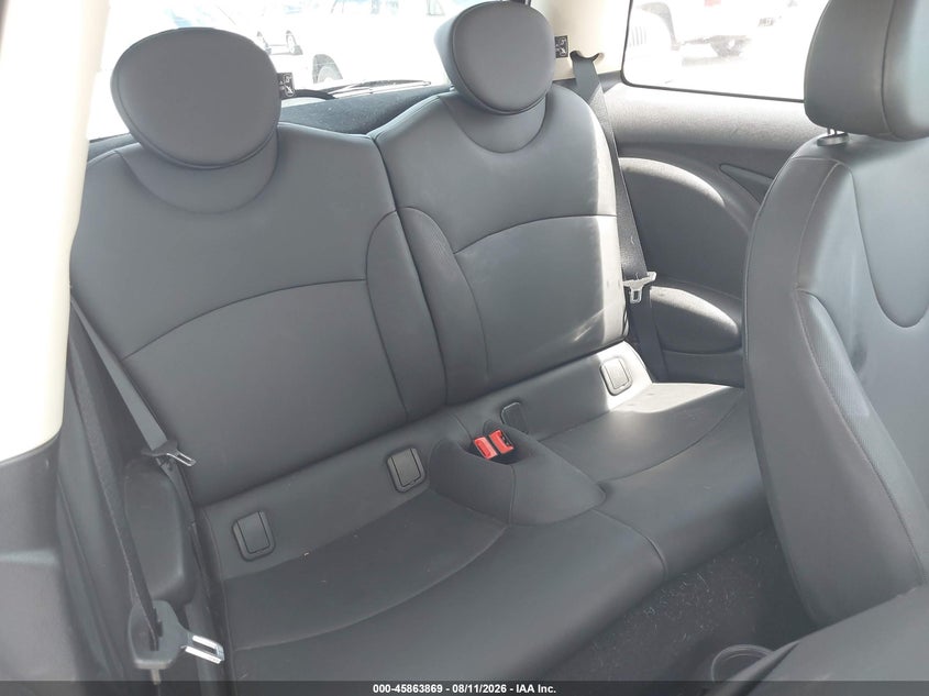 2013 Mini Hardtop VIN WMWSU3C50DT372803 IAAI salvage auction — NORMAL WEAR, Original (Texas), sold $1,225 on 2026-08-14 (photo 8)