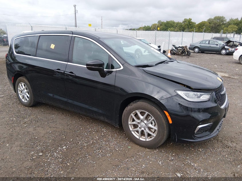 2026 Chrysler Pacifica VIN 2C4RC1BG5TR205063 IAAI salvage auction — NORMAL WEAR, Enterprise Vehicles Clear Only (Illinois), sold $12,200 on 2026-08-19 (photo 1)