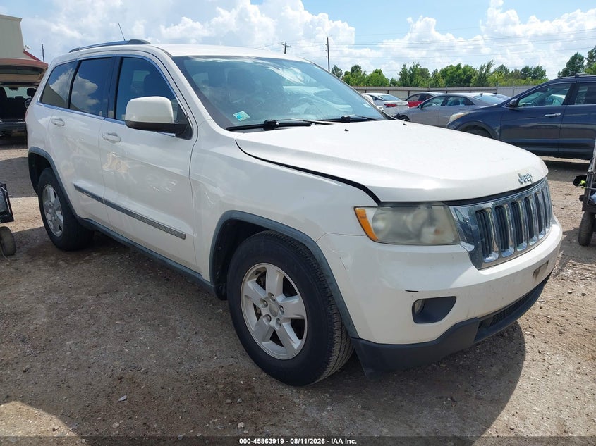 2011 Jeep Grand cherokee VIN 1J4RS4GG7BC524592 IAAI salvage auction — NORMAL WEAR, Original (Texas), sold $1,725 on 2026-08-14 (photo 1)