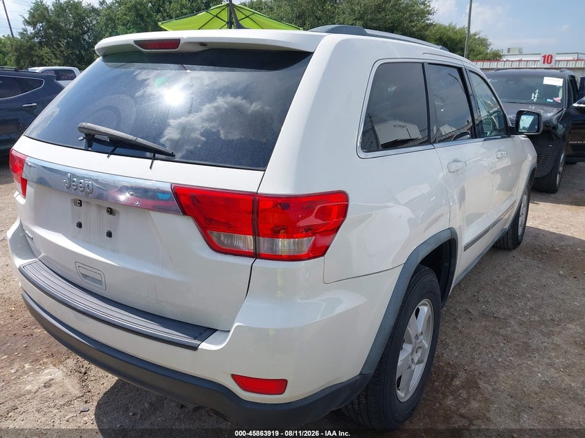 2011 Jeep Grand cherokee VIN 1J4RS4GG7BC524592 IAAI salvage auction — NORMAL WEAR, Original (Texas), sold $1,725 on 2026-08-14 (photo 4)