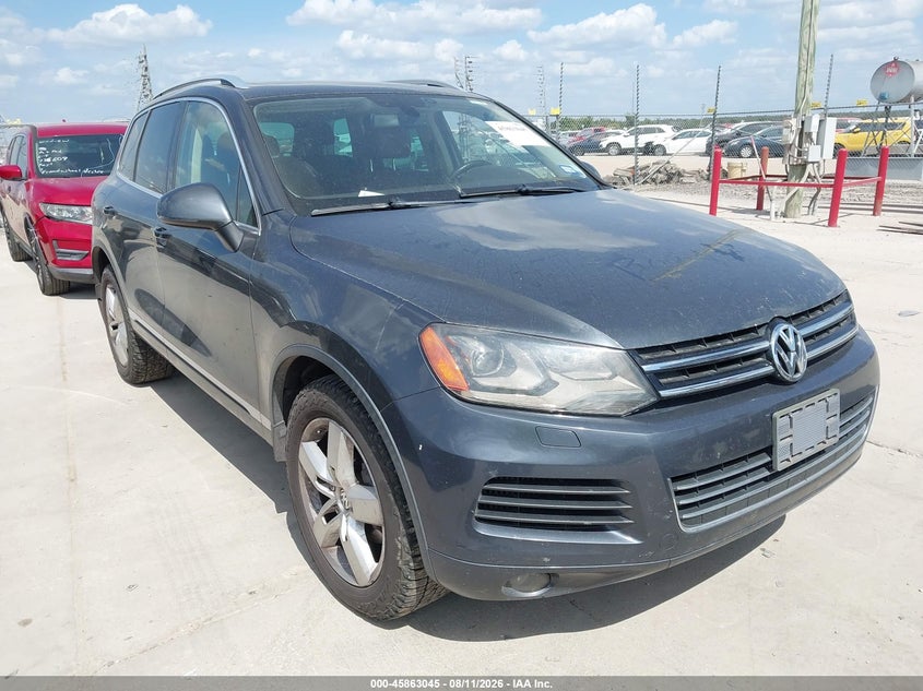 2012 Volkswagen Touareg VIN WVGEK9BP7CD008989 IAAI salvage auction — NORMAL WEAR, Original (Texas), sold $850 on 2026-08-18 (photo 1)