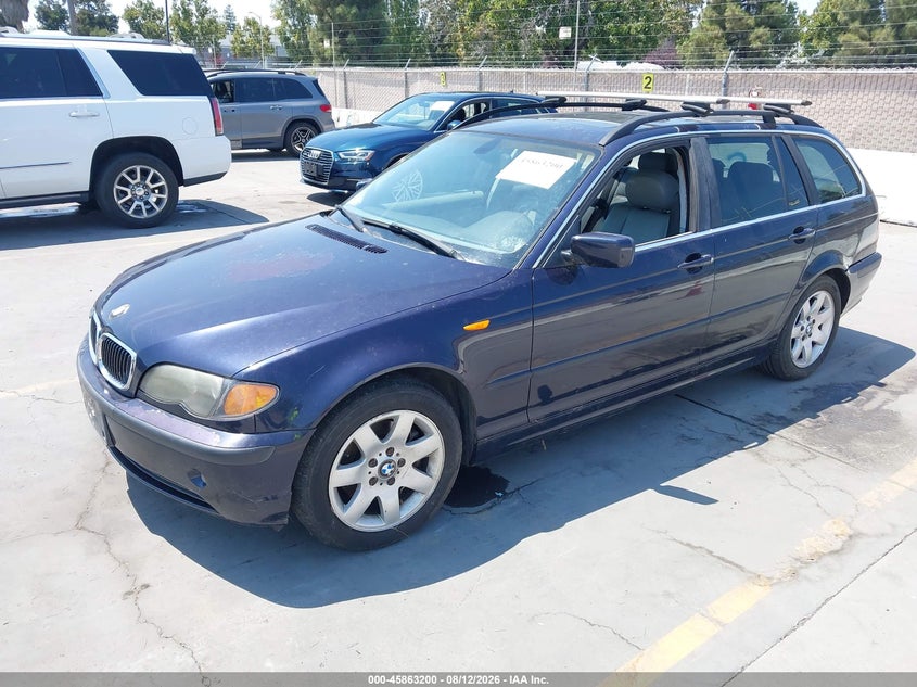 2003 BMW 3 series VIN WBAAX134X3PJ00541 IAAI salvage auction — NORMAL WEAR, App For Dup Clear (California), sold $550 on 2026-08-17 (photo 2)