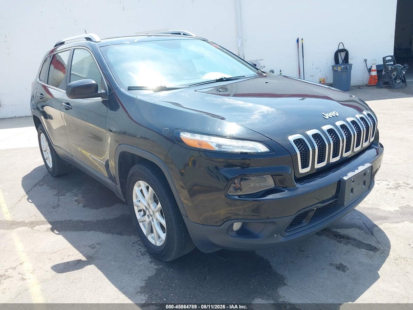 2018 Jeep Cherokee VIN 1C4PJMCB5JD559277 IAAI salvage auction — NORMAL WEAR, Sf97 (Utah), sold $10,300 on 2026-09-16 (photo 1)