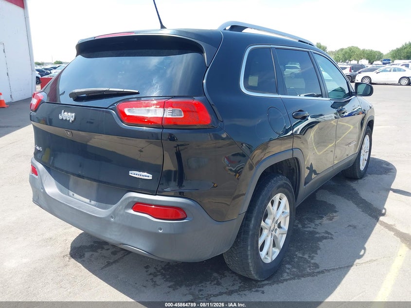 2018 Jeep Cherokee VIN 1C4PJMCB5JD559277 IAAI salvage auction — NORMAL WEAR, Sf97 (Utah), sold $10,300 on 2026-09-16 (photo 4)