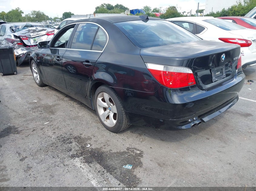 2007 BMW 5 series VIN WBANE73507CM50616 IAAI salvage auction — NORMAL WEAR, Clear (North Carolina), sold $50 on 2026-10-11 (photo 3)
