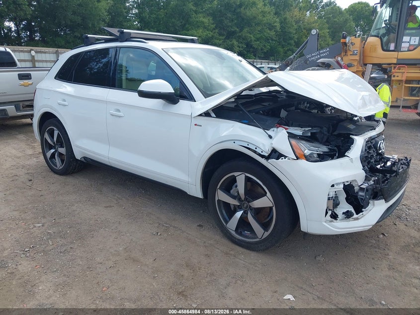 2023 Audi Q5 VIN WA1EAAFY0P2033885 — IAAI salvage auction photo