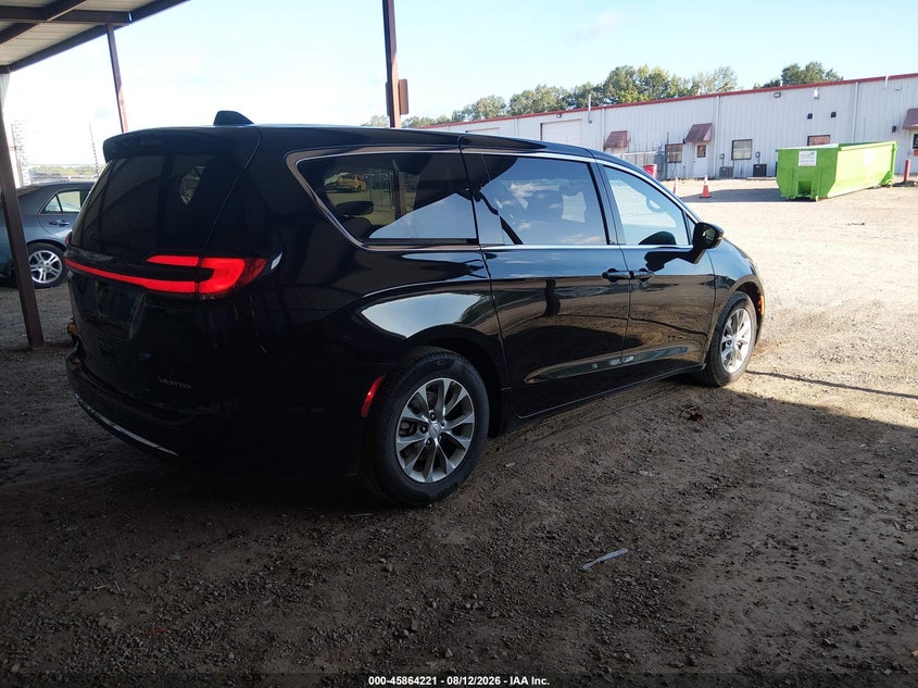 2026 Chrysler Pacifica VIN 2C4RC1GG4TR176194 IAAI salvage auction — FRONT END, Enterprise Vehicles Clear Only (Michigan), sold $22,750 on 2026-08-19 (photo 4)