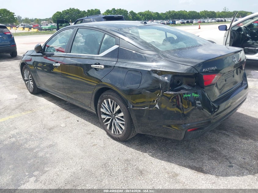 2025 Nissan Altima VIN 1N4BL4DV9SN414872 IAAI salvage auction — REAR END, Salvage Title, sold $14,650 on 2026-08-20 (photo 3)