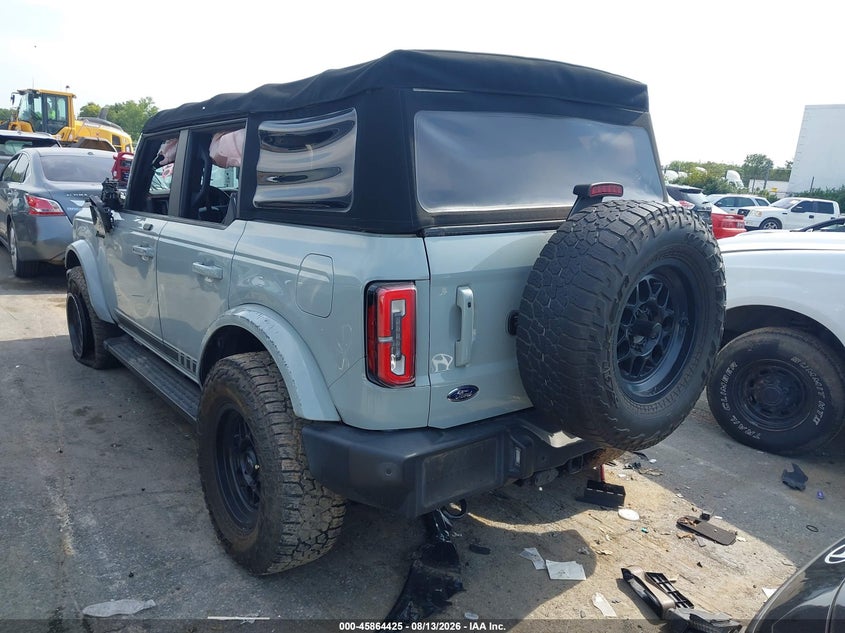 2021 Ford Bronco VIN 1FMEE5BPXMLA88876 IAAI salvage auction — SIDE, Wait Title, sold $15,100 on 2026-09-04 (photo 3)