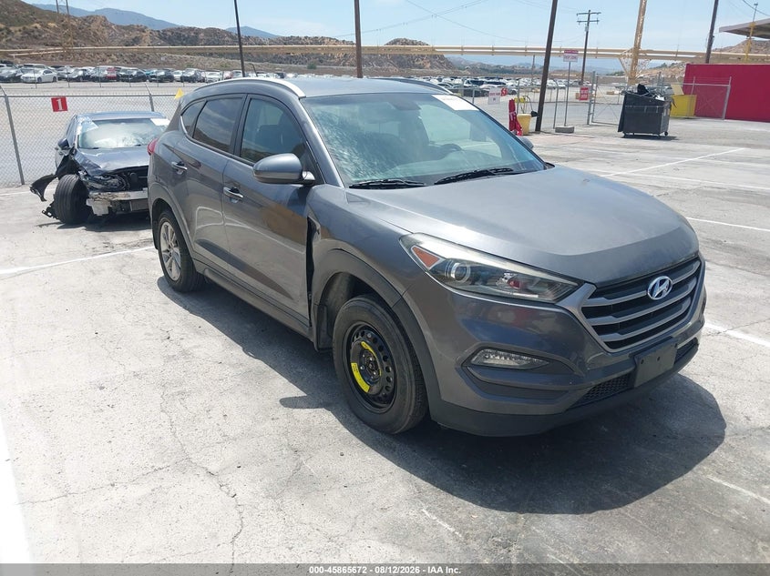 2016 Hyundai Tucson VIN KM8J33A44GU056195 IAAI salvage auction — RIGHT FRONT, Wait Title, sold $2,450 on 2026-09-07 (photo 1)
