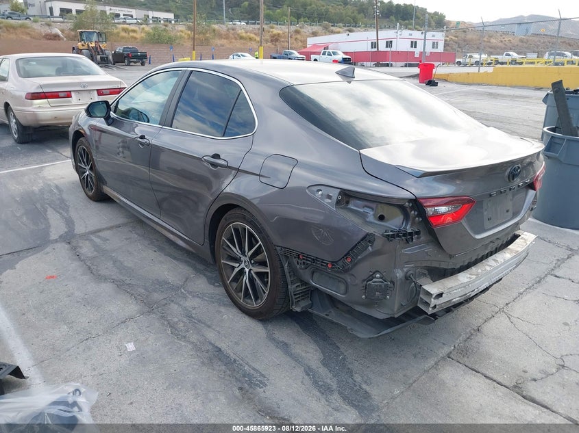 2024 Toyota Camry VIN 4T1G11AK5RU227266 IAAI salvage auction — REAR END, Wait Title, sold $7,300 on 2026-08-26 (photo 3)