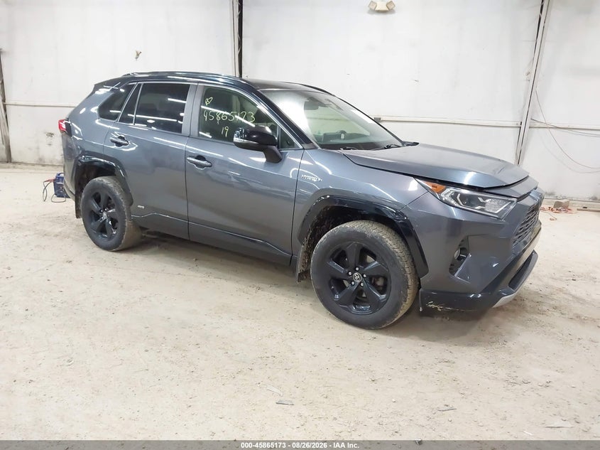 2019 Toyota Rav 4 VIN JTMEWRFV3KD505652 — IAAI salvage auction photo